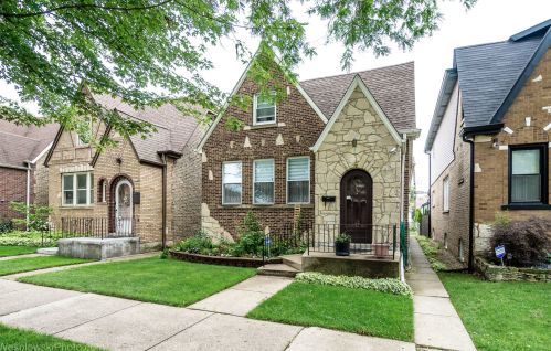 3120 Sayre Ave, Chicago, IL 60634-4528