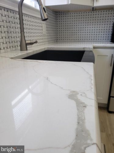 5537 Loretto Ave, Philadelphia PA  19124-1714 exterior