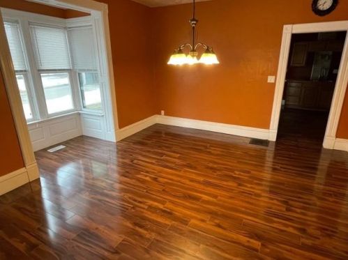 428 5 St, Manitowoc WI 54220-6807 exterior