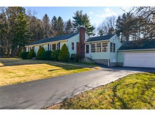 15 Hickory Hill Rd, Simsbury, CT 06070-2810
