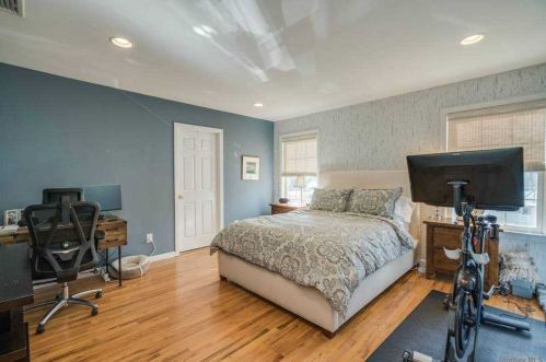 115 Olive St, Huntington Station NY 11746-1028 exterior