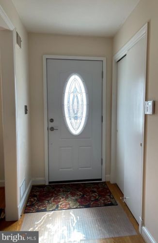 516 Fairhill Dr, Silver Spring, MD 20904-3257