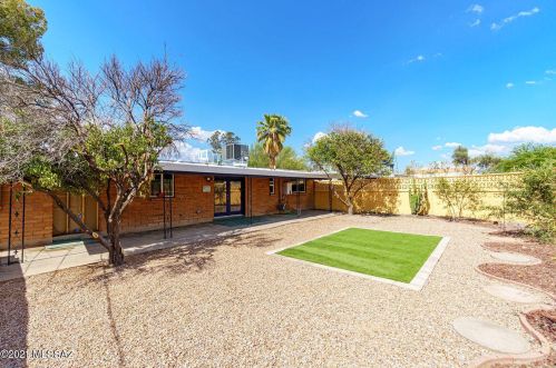4220 Timrod St, Tucson AZ  85711-4151 exterior