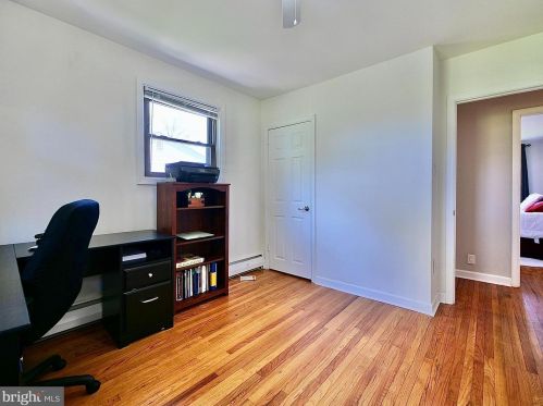 240 Gerald Dr, Chester PA 19014-1717 exterior