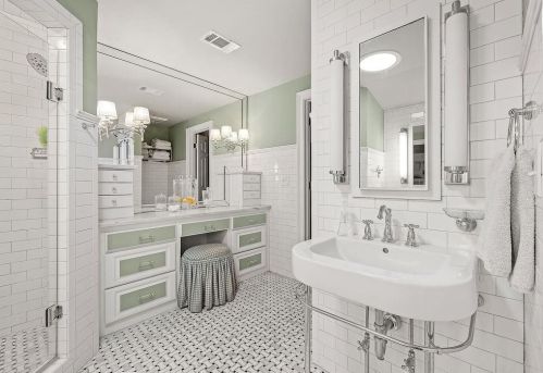 1647 Riverside Dr, Gainesville GA 30501-1837 exterior