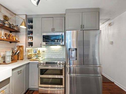 2671 Caldwell Rd, Atlanta GA exterior