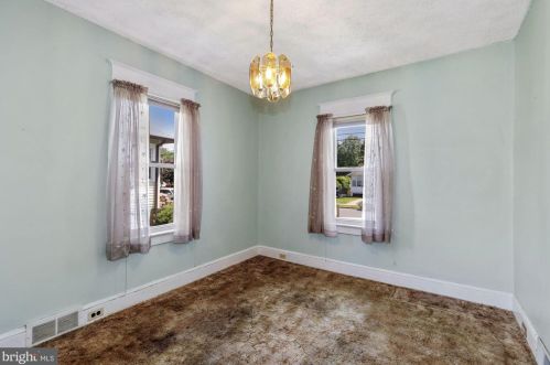 1752 Exton Ave, Trenton NJ 08618-4433 exterior