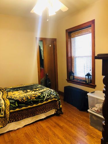 4107 Barry Ave, Chicago IL 60641-5034 exterior