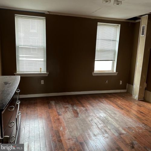 2531 Cedar St, Philadelphia PA 19134-4318 exterior