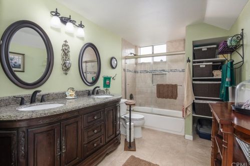 423 Cienaga Dr, Fullerton CA 92835-1103 exterior