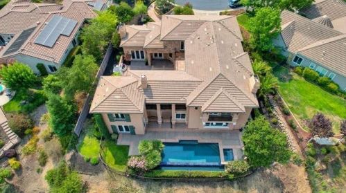 236 Socrates Pl, Folsom CA 95762-3957 exterior