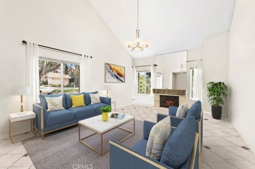 263 Singingwood Ln, Brea, CA 92821-4354