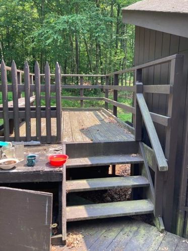 233 Blue Ridge Dr, Manchester, CT 06040-6817