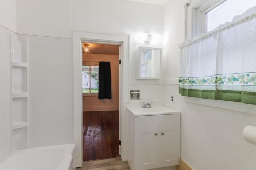 520 Somerset Ave, Mishawaka IN 46544-4568 exterior