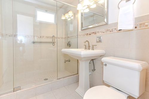 4765 Washington St, Boston MA exterior