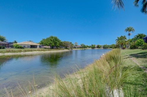 14495 Jekyll Is Ct, Naples FL 34119-4815 exterior