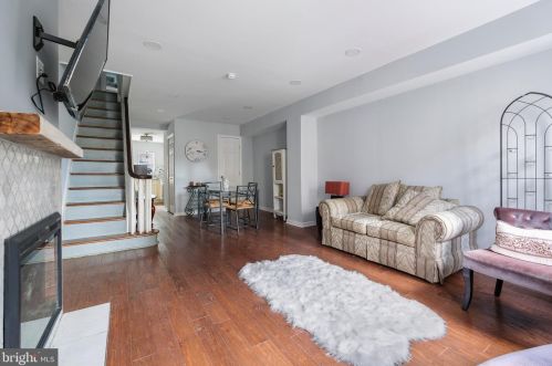 334 Cantrell St, Philadelphia PA  19148-3320 exterior