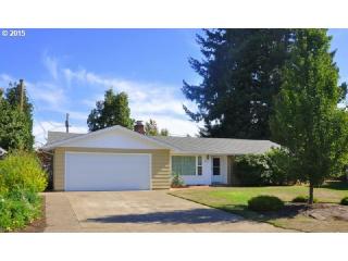 2876 Suffolk Ct, Eugene, OR 97401-5132