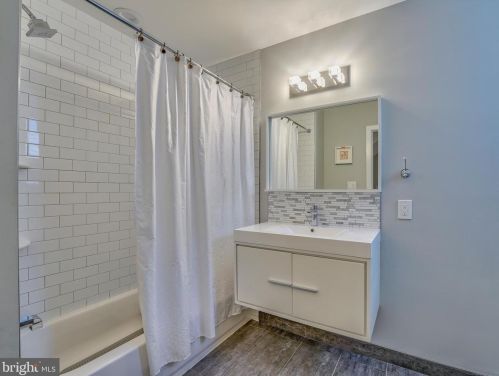 1333 2nd St, Philadelphia PA 19122-0033 exterior