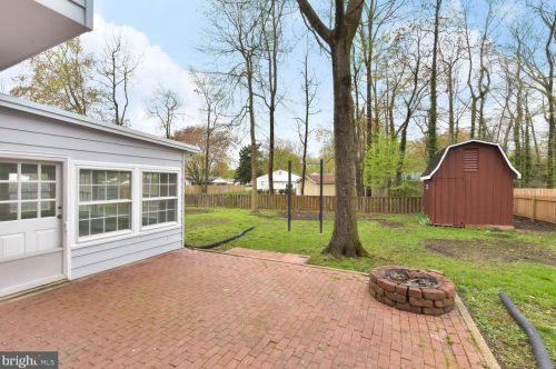 8804 Falkstone Ln, Alexandria VA 22309-4007 exterior