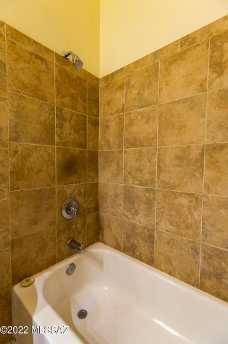 141 2 St, Tucson AZ 85716-4340 exterior