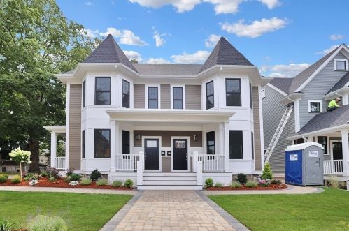 49 Brown Ave, Boston, MA 02131-3652