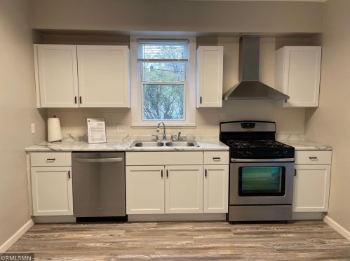 1264 Desoto St, Saint Paul MN  55130-3516 exterior