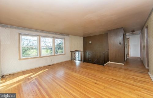 337 Davistown Rd, Blenheim NJ 08012-3301 exterior