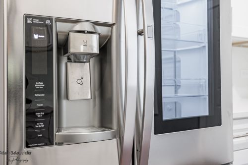 5505 Parkside Ave, Chicago IL  60638-2814 exterior