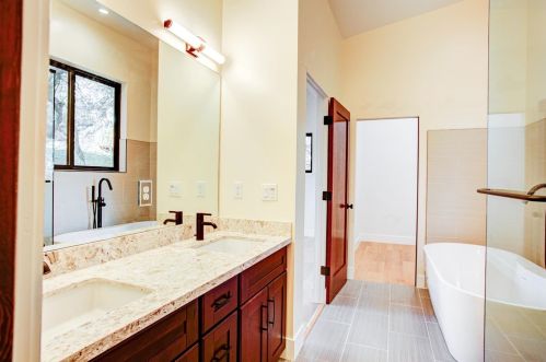 392 Guadalupe Dr, Folsom CA 95762-3556 exterior