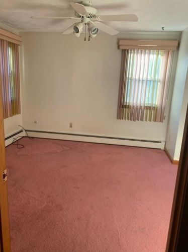 130 Alverson Ave, Providence RI 02909-5202 exterior