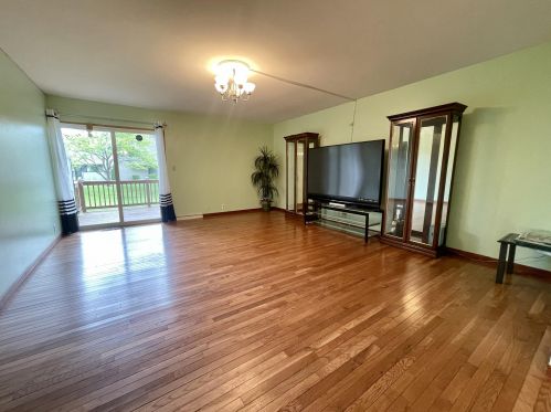 8941 70, Milwaukee WI 53223-2151 exterior