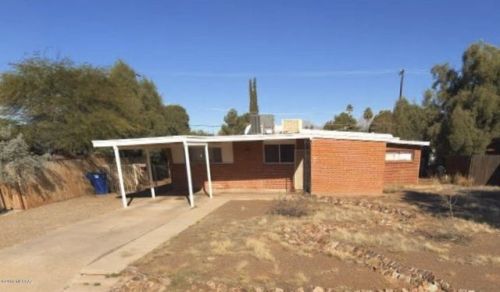 2813 19th St, Tucson, AZ 85716-5704