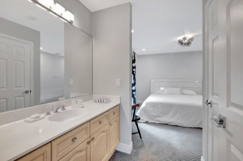 6650 24th Ter, Boca Raton FL  33496-3636 exterior