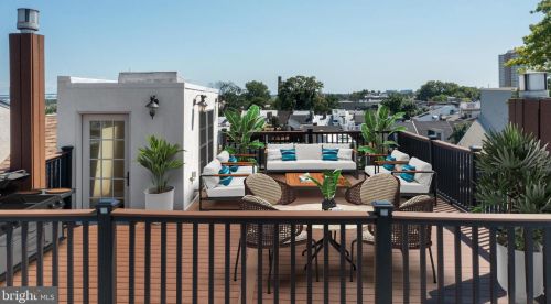 124 Bainbridge St, Philadelphia PA 19147-1866 exterior