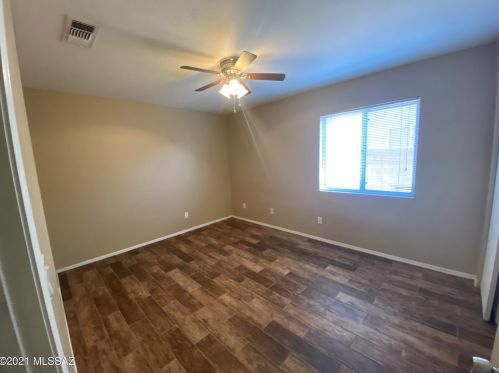 7800 Danforth Ave, Tucson AZ 85747-5138 exterior