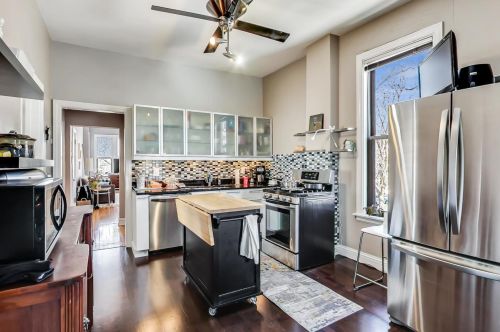 2501 Superior St, Chicago IL 60644-1326 exterior