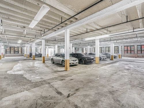 4101 Michigan Ave, Chicago IL  60653-2127 exterior