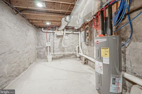 5431 Addison St, Philadelphia PA 19143-1424 exterior