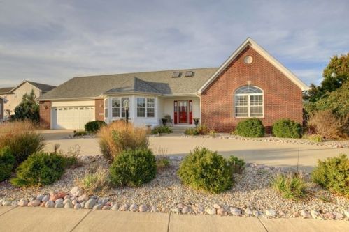 4002 Pebblebrook Ln, Champaign IL  61822-2092 exterior