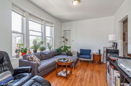 3319 Belden Ave, Chicago IL 60647-2509 exterior