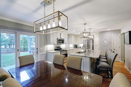 2131 Broad St, Providence RI 02905-3354 exterior