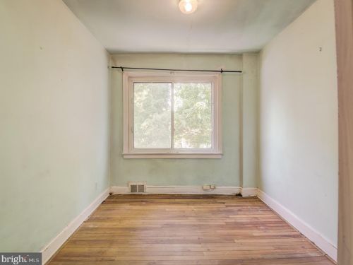 432 Orange St, Washington DC  20032-1622 exterior