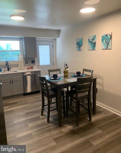 410 Chippewa Trl, Browns Mills NJ exterior