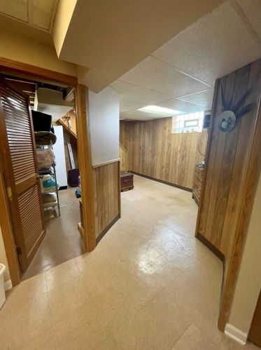 10030 Campbell Ave, Chicago IL 60655-1064 exterior