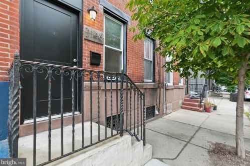 1146 Carlisle St, Philadelphia, PA 19146-3106