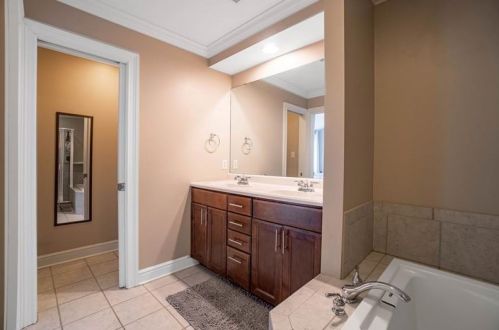 172 Plymouth St, Pittsburgh PA 15211-1232 exterior