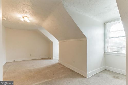 834 Berkeley Ave, Trenton NJ 08618-5320 exterior