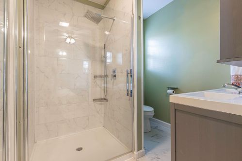 210 Maple St, Kalamazoo MI 49004-1315 exterior