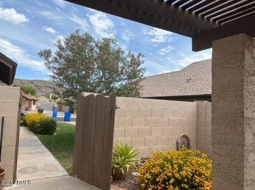 4109 Alta Mesa Ave, Phoenix AZ 85044-1411 exterior